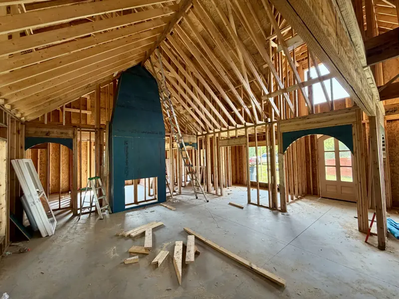 Arched interior openings framed