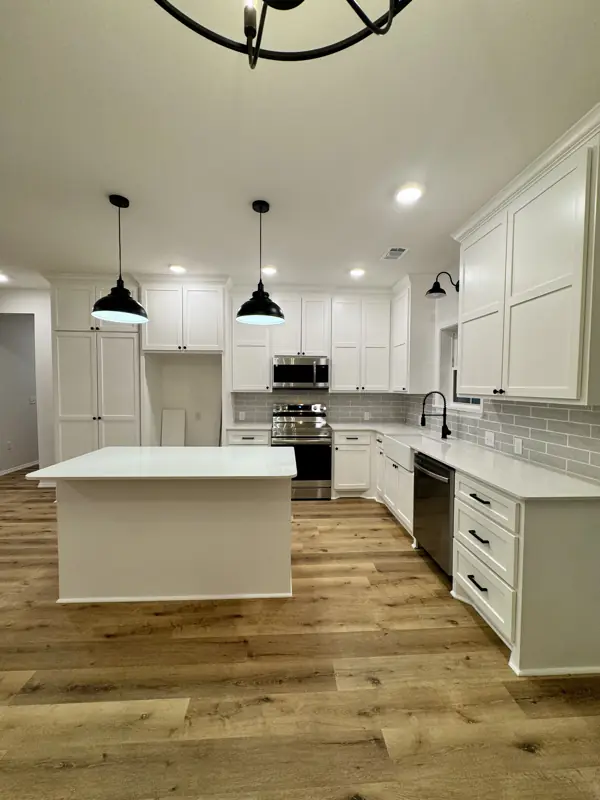 White shaker kitchen with island